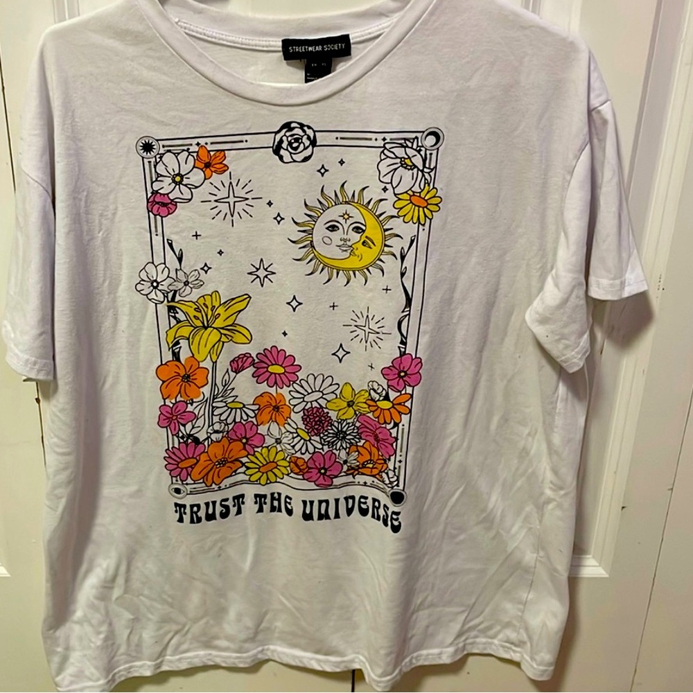 Street wear society short sleeves tee